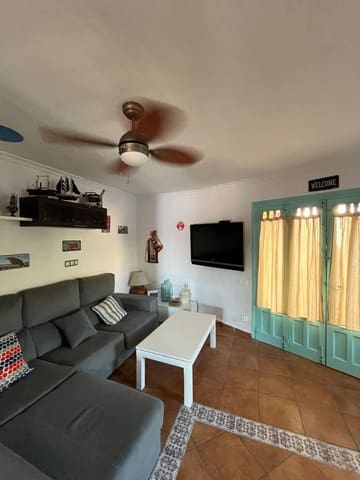 2 quarto Moradia Geminada para arrendar em Las Marinas / Les Marines, Dénia com piscina - 900 € (Ref: 9715061)