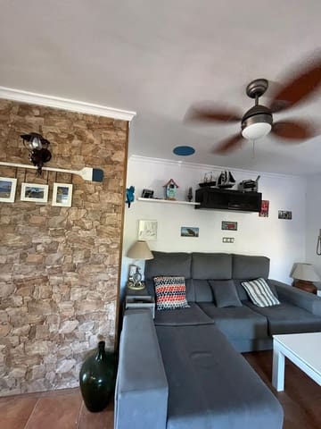 2 quarto Moradia Geminada para arrendar em Las Marinas / Les Marines, Dénia com piscina - 900 € (Ref: 9715061)