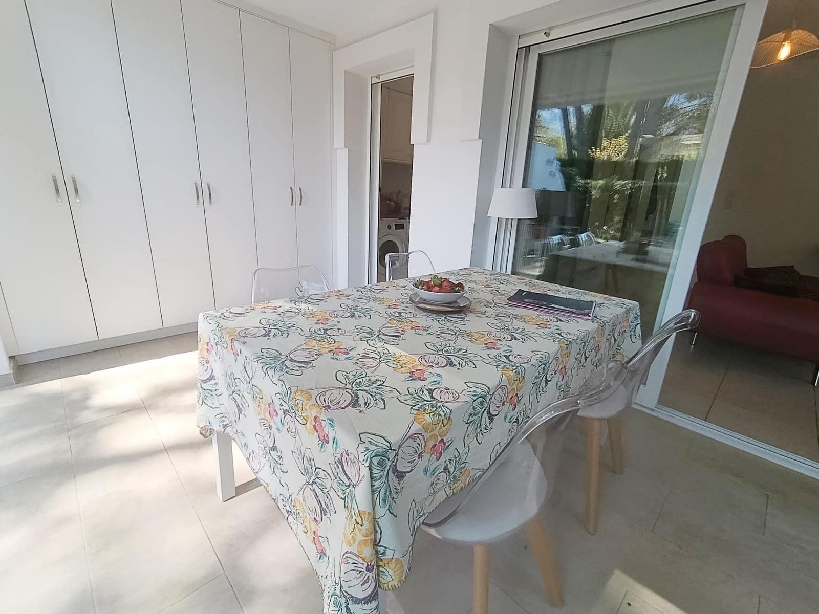 2 sovrum Lägenhet till salu i Denia med pool - 299 000 € (Ref: 9721842)