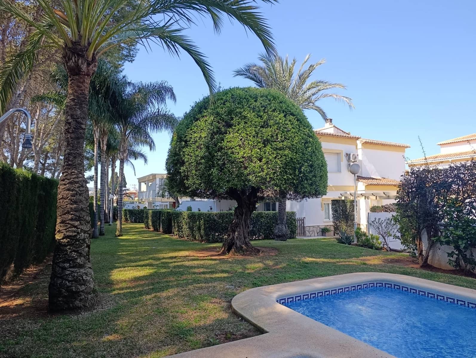 2 sovrum Lägenhet till salu i Denia med pool - 299 000 € (Ref: 9721842)