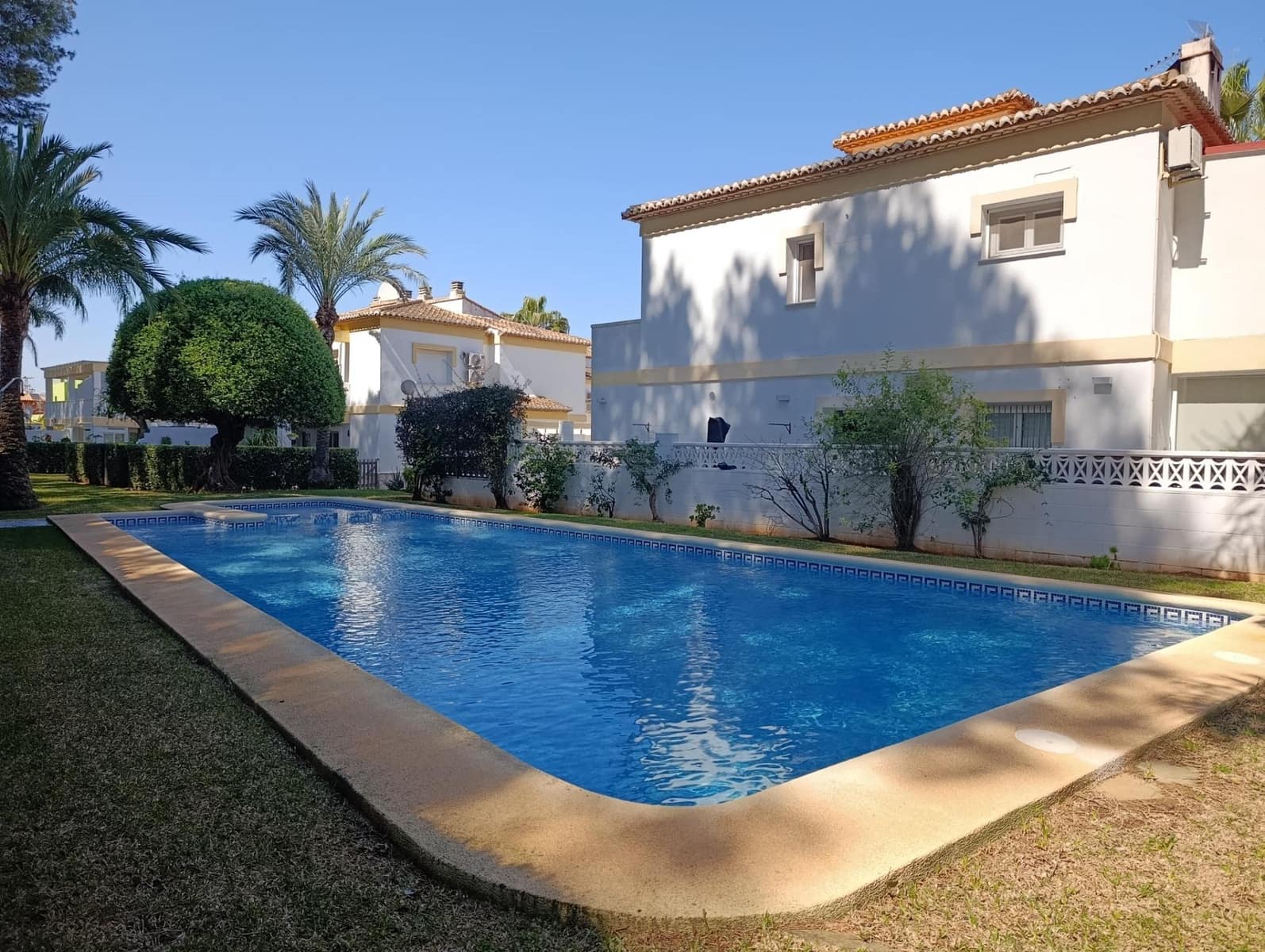 2 bedroom Apartment for sale in Denia with pool - € 299,000 (Ref: 9721842)