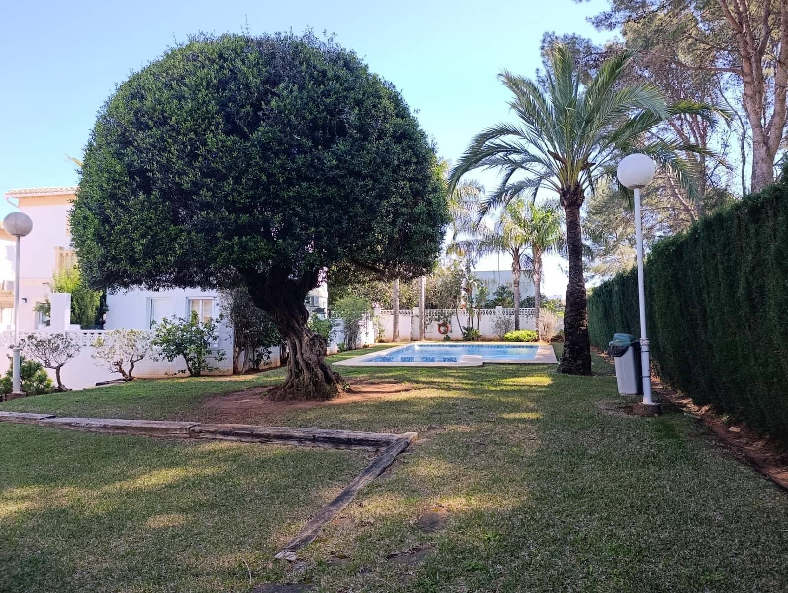 2 bedroom Apartment for sale in Denia with pool - € 299,000 (Ref: 9721842)