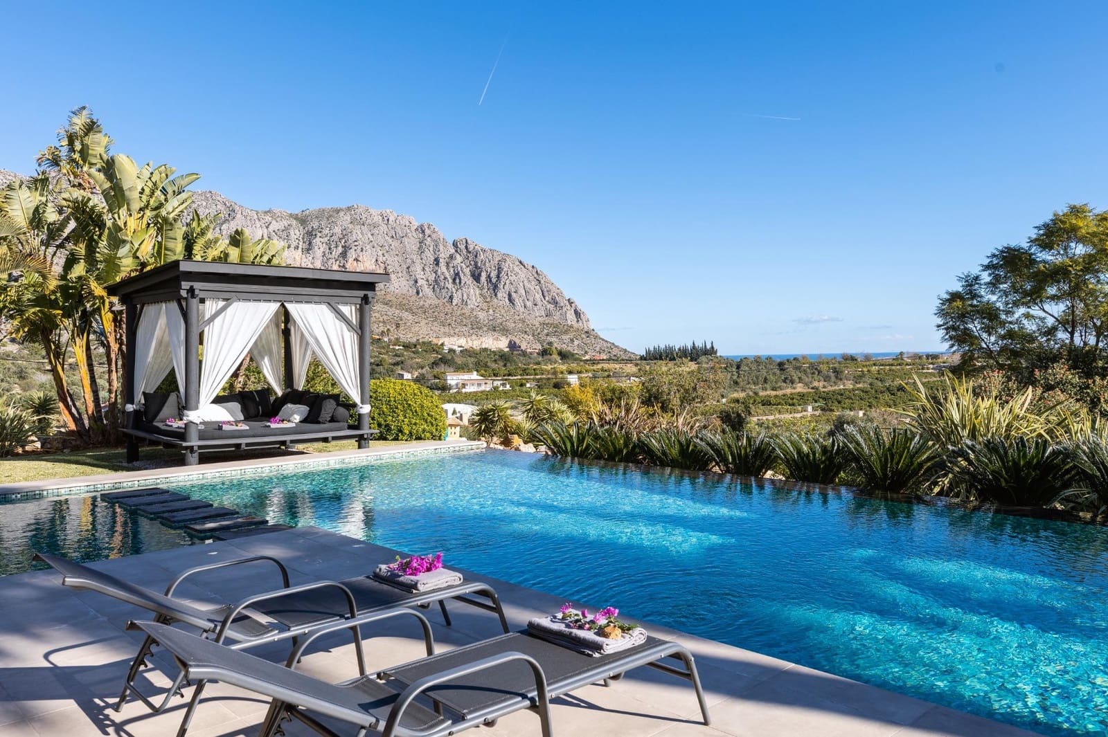 4 camera da letto Villa in vendita in Beniarbeig con piscina garage - 2.195.000 € (Rif: 9721843)