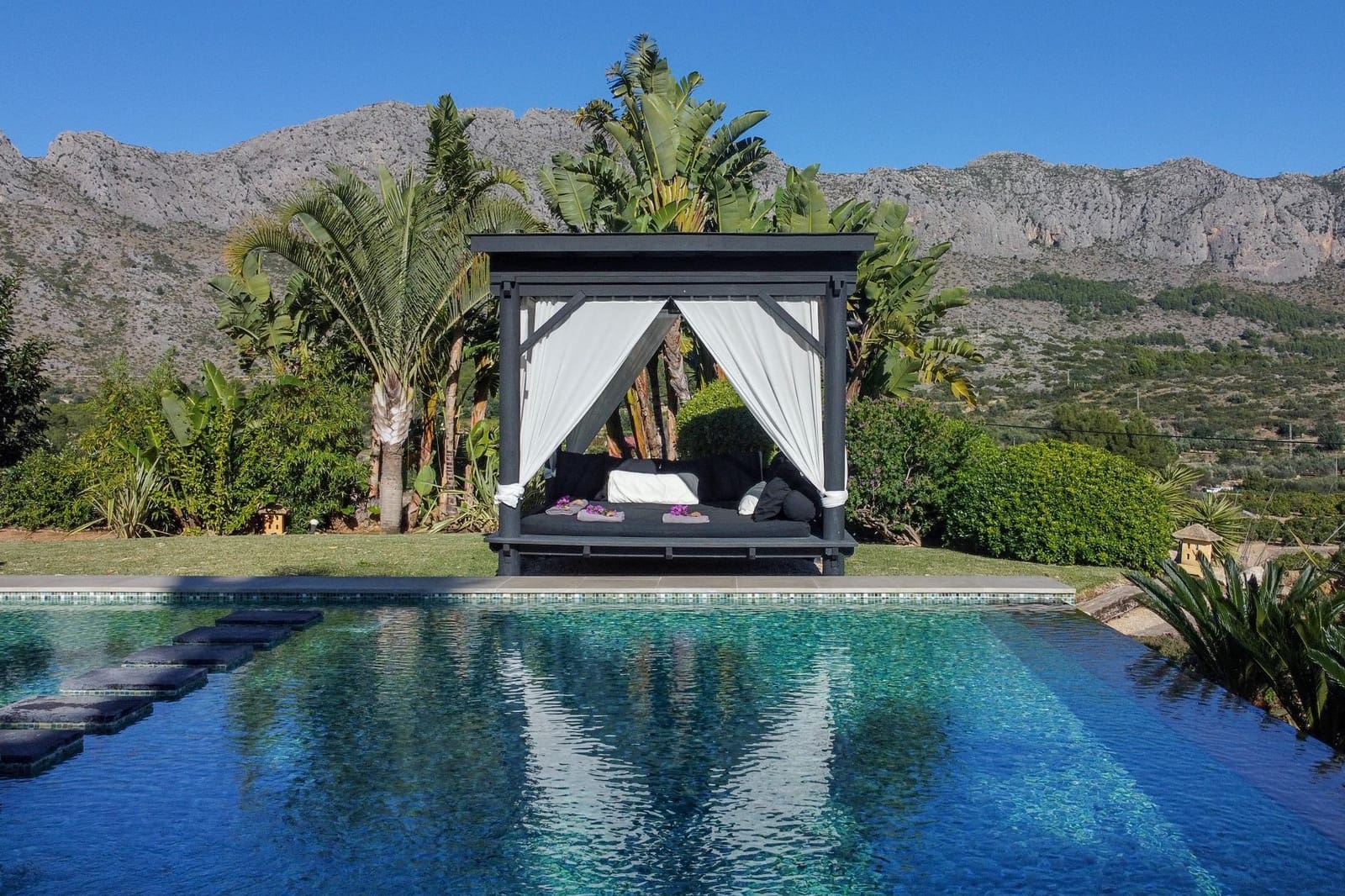 4 camera da letto Villa in vendita in Beniarbeig con piscina garage - 2.195.000 € (Rif: 9721843)