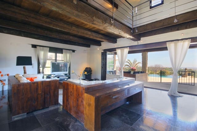 4 bedroom Villa for sale in Beniarbeig with pool garage - € 2,195,000 (Ref: 9721843)