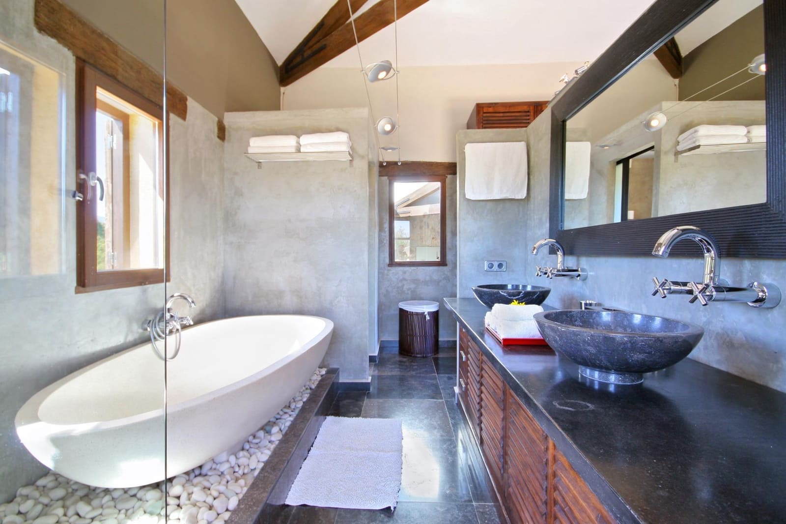 4 bedroom Villa for sale in Beniarbeig with pool garage - € 2,195,000 (Ref: 9721843)