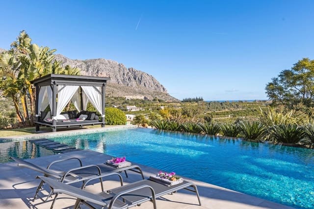 5 Zimmer Villa zu verkaufen in Beniarbeig mit Pool Garage - 2.195.000 € (Ref: 9721843)