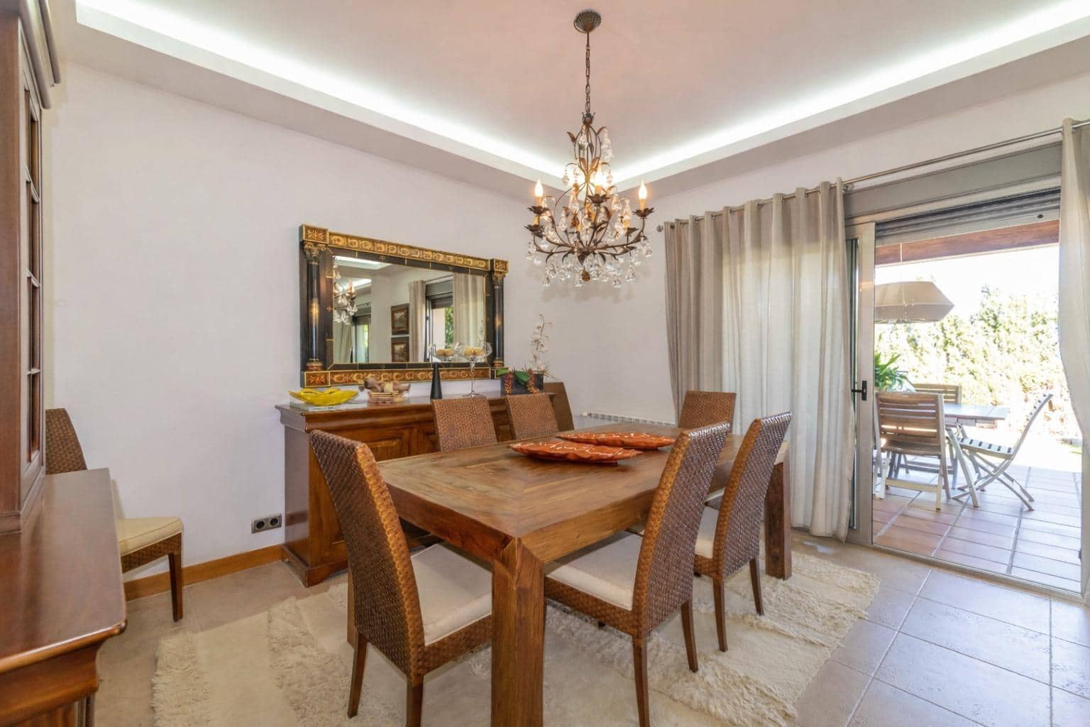 6 slaapkamer Villa te koop in Denia met zwembad garage - € 1.290.000 (Ref: 9726777)
