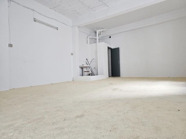 Kommersiell till salu i Dénia - 158 000 € (Ref: 9732375)
