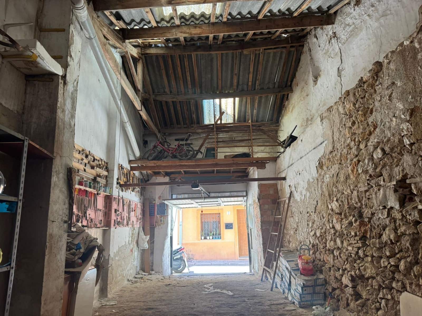 Casa de 1 habitación en Dénia en venta - 125.000 € (Ref: 9738949)