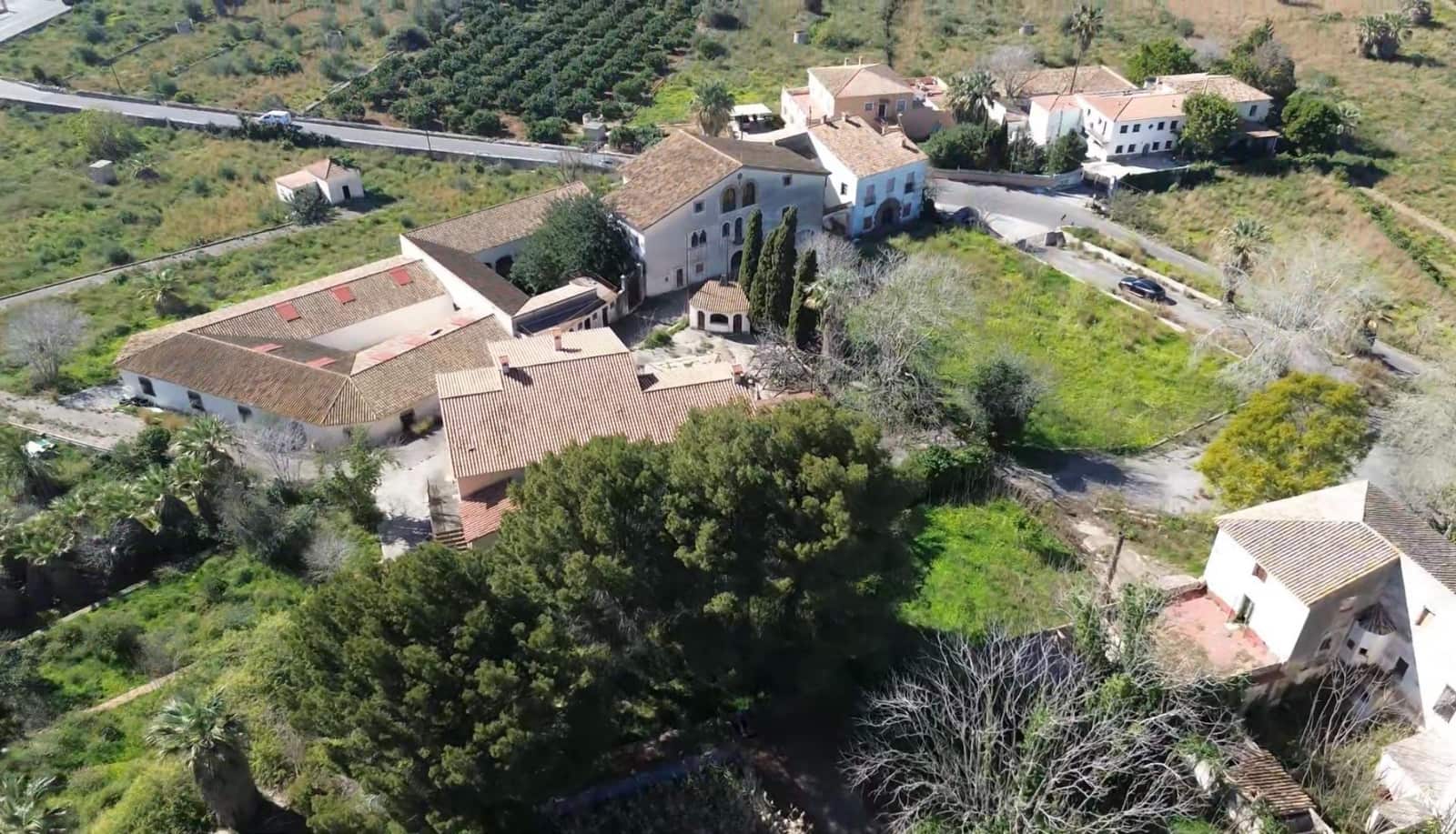 Finca/Casa Rural de 10 habitaciones en Dénia en venta con piscina garaje - 8.000.000 € (Ref: 9738950)