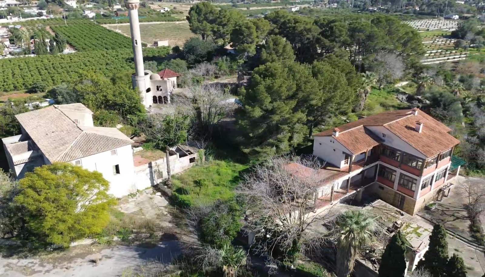 Finca/Casa Rural de 10 habitaciones en Dénia en venta con piscina garaje - 8.000.000 € (Ref: 9738950)