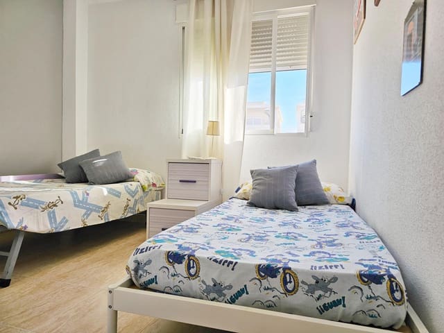 2 Zimmer Apartment zu vermieten in Centro Urbano, Dénia mit Pool Garage - 1.000 € (Ref: 9752174)