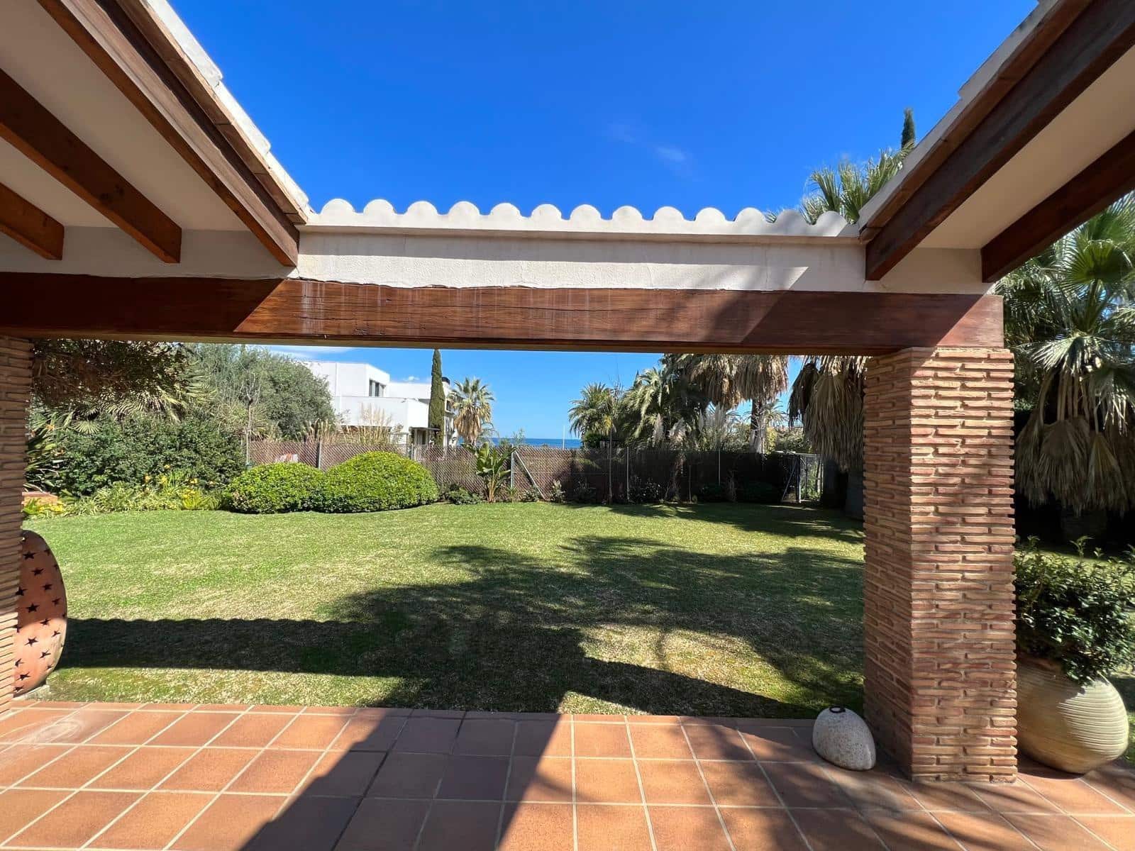 2 camera da letto Villetta Bifamiliare da affittare in Denia - 2.500 € (Rif: 9755870)