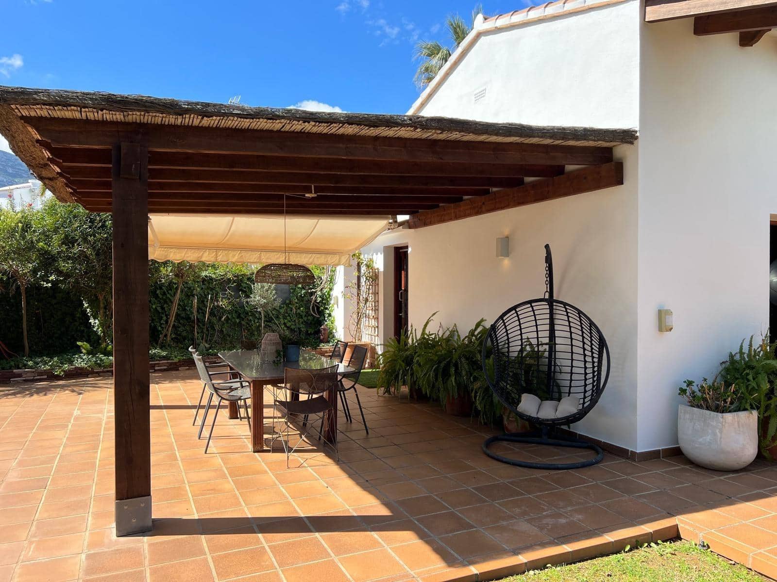 2 camera da letto Villetta Bifamiliare da affittare in Denia - 2.500 € (Rif: 9755870)