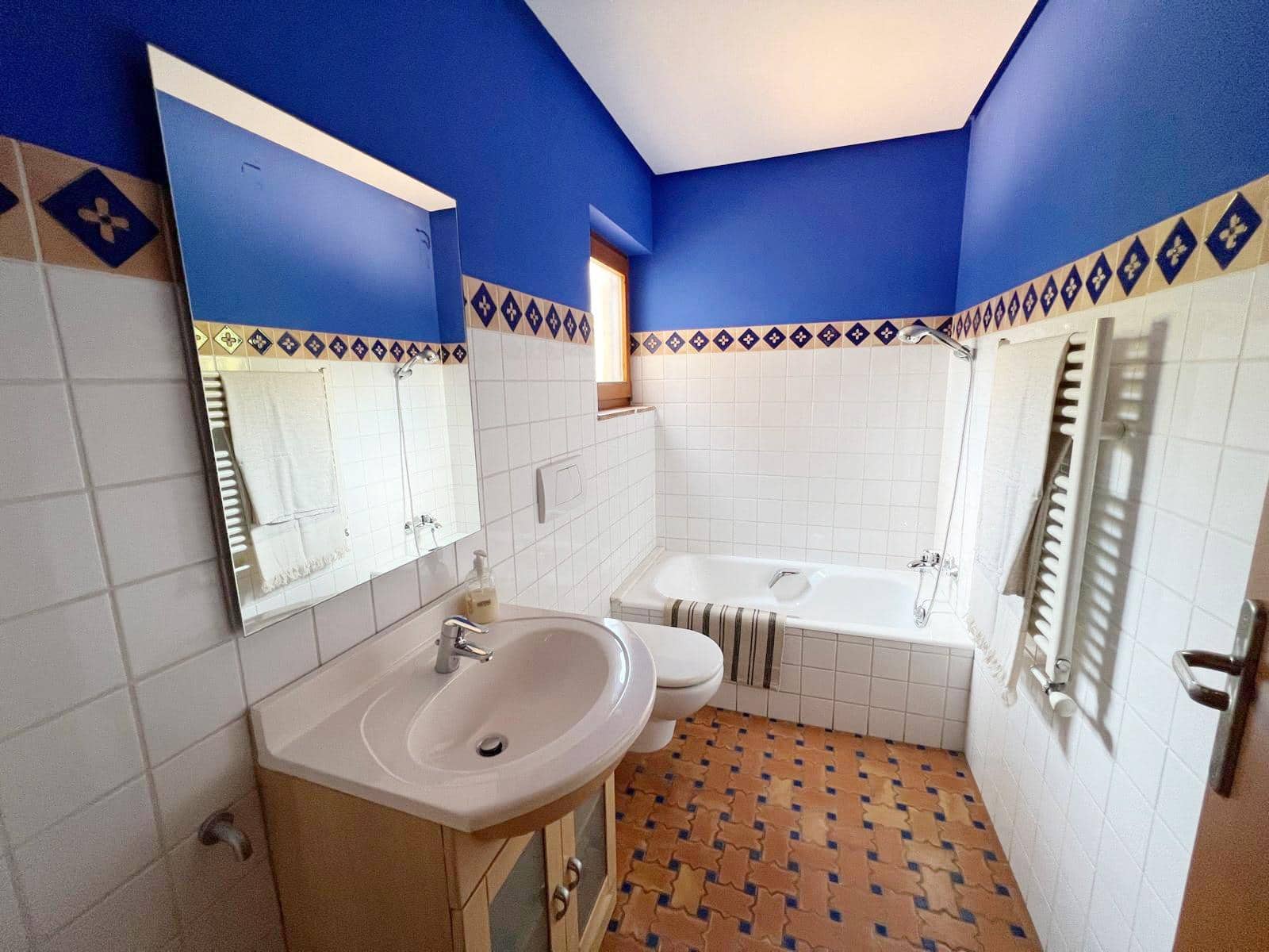 2 bedroom Semi-detached Villa for rent in Denia with garage - € 2,500 (Ref: 9755870)