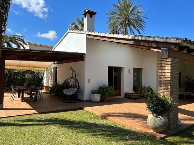2 soveværelse Semi-Rækkehus til leje i El Puerto, Dénia med garage - € 2.500 (Ref: 9755870)