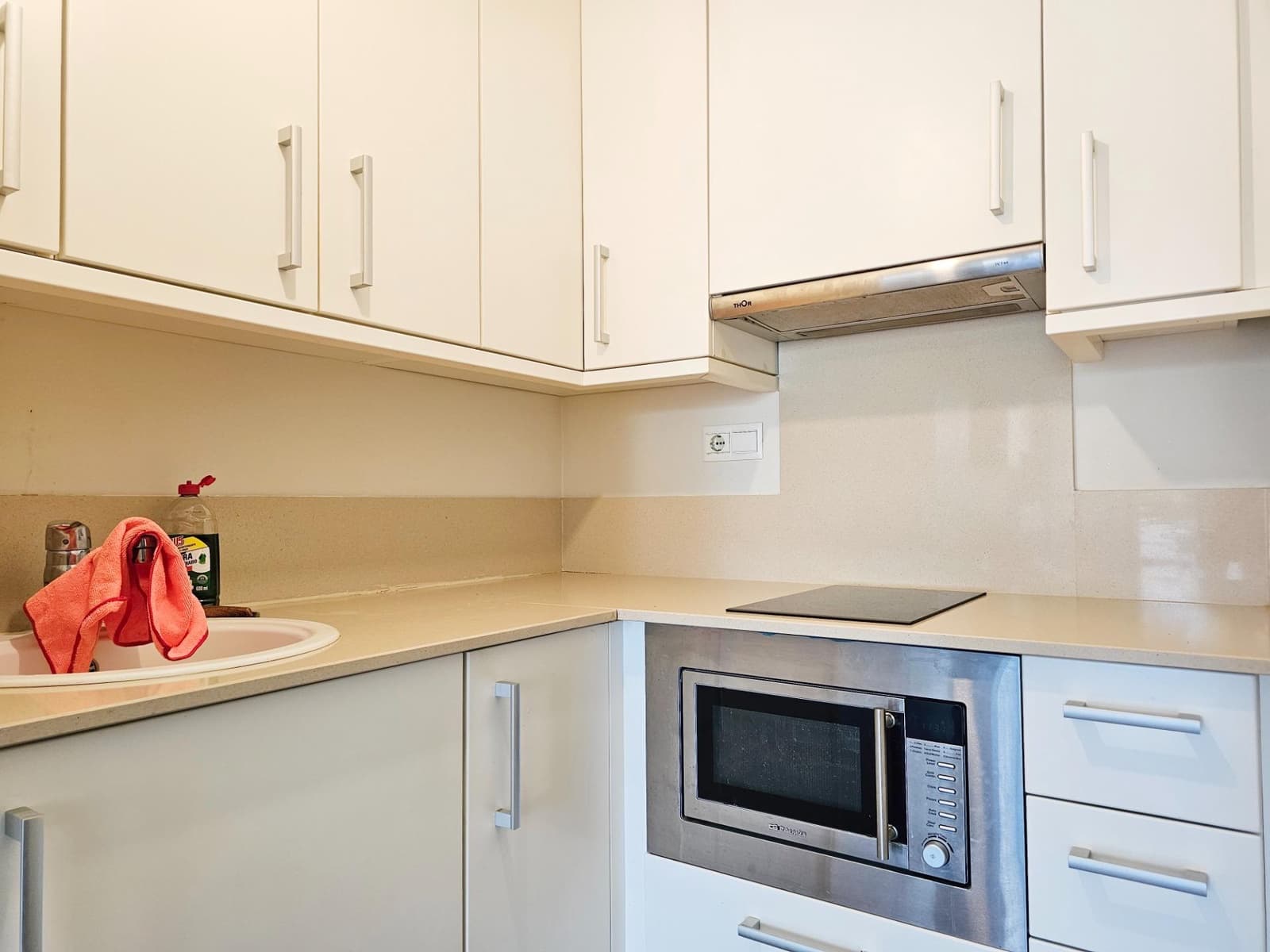 2 makuuhuone Huoneisto vuokrattavana paikassa Denia mukana uima-altaan - 900 € (Ref: 9759126)