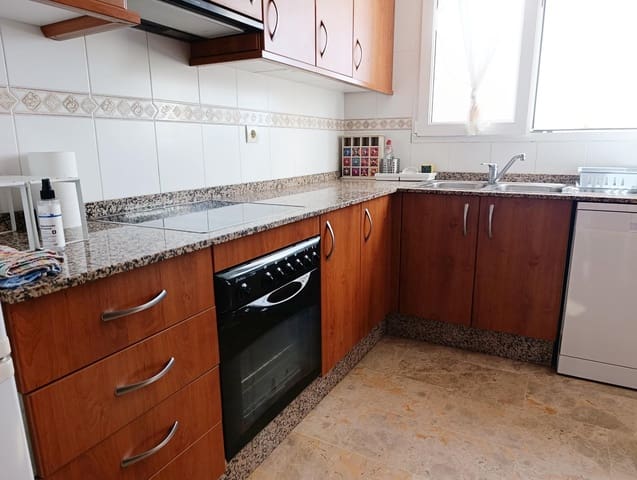 Appartement de 2 chambres à louer à Dénia avec piscine garage - 1 000 € (Ref: 9762102)