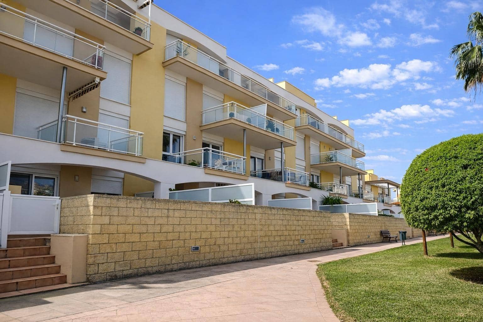 2 makuuhuone Huoneisto vuokrattavana paikassa Denia mukana uima-altaan 
autotalli - 1 000 € (Ref: 9762102)