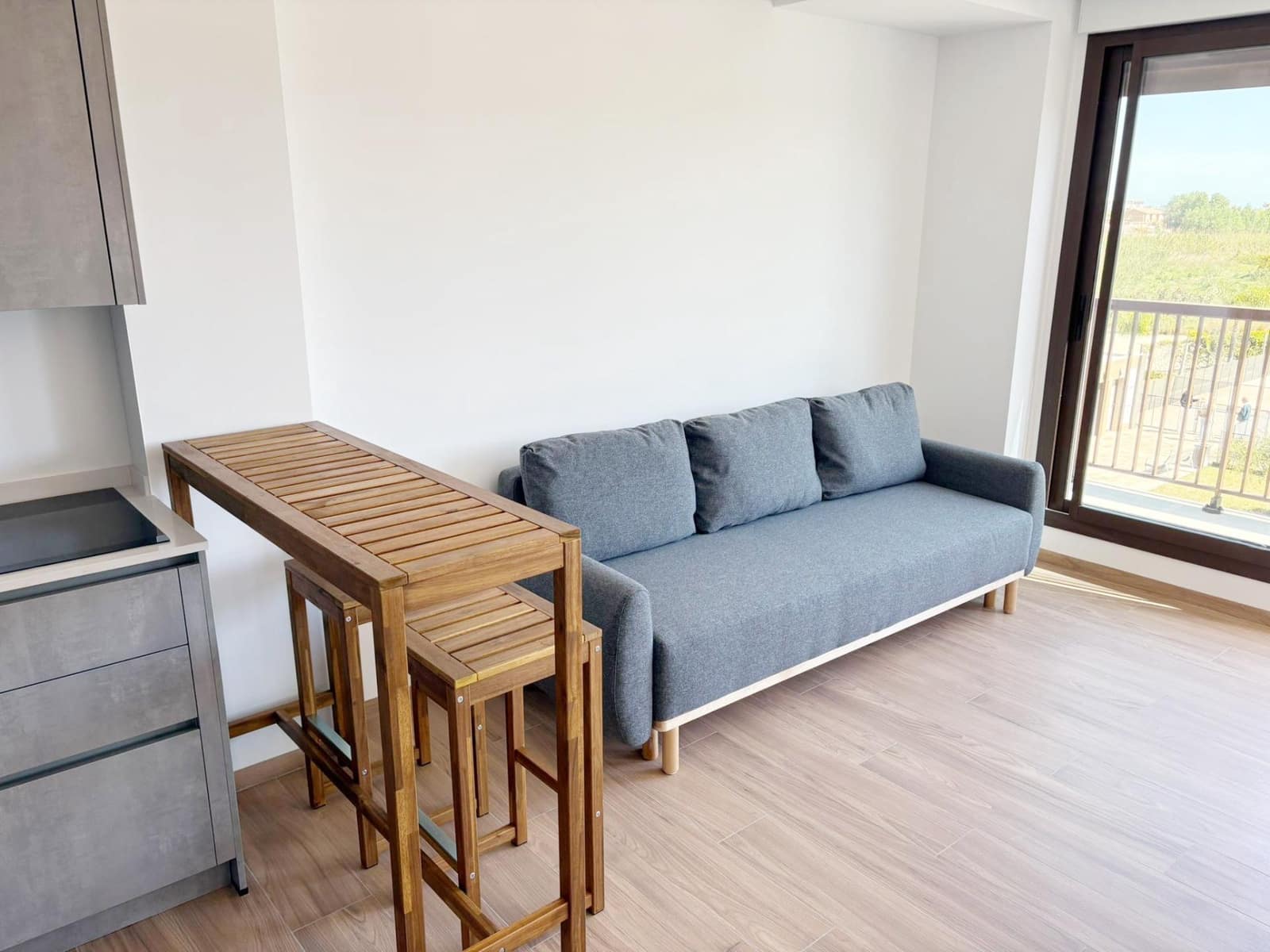 Studio til leje i Denia med swimmingpool garage - € 850 (Ref: 9778302)