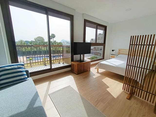 Studio til leje i Dénia med swimmingpool garage - € 850 (Ref: 9778302)