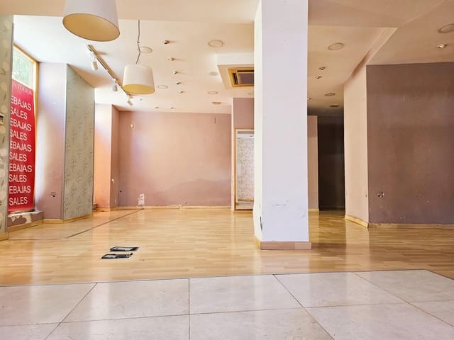 Kommersiell att hyra i El Puerto, Dénia - 1 500 € (Ref: 9806592)