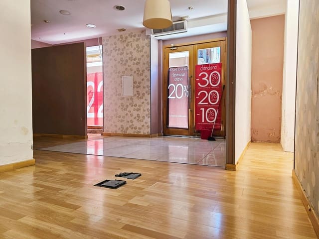 Kommersiell att hyra i El Puerto, Dénia - 1 500 € (Ref: 9806592)