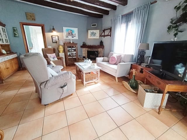 Chalet de 2 habitaciones en El Montgó, Dénia en venta con piscina garaje - 425.000 € (Ref: 9806593)
