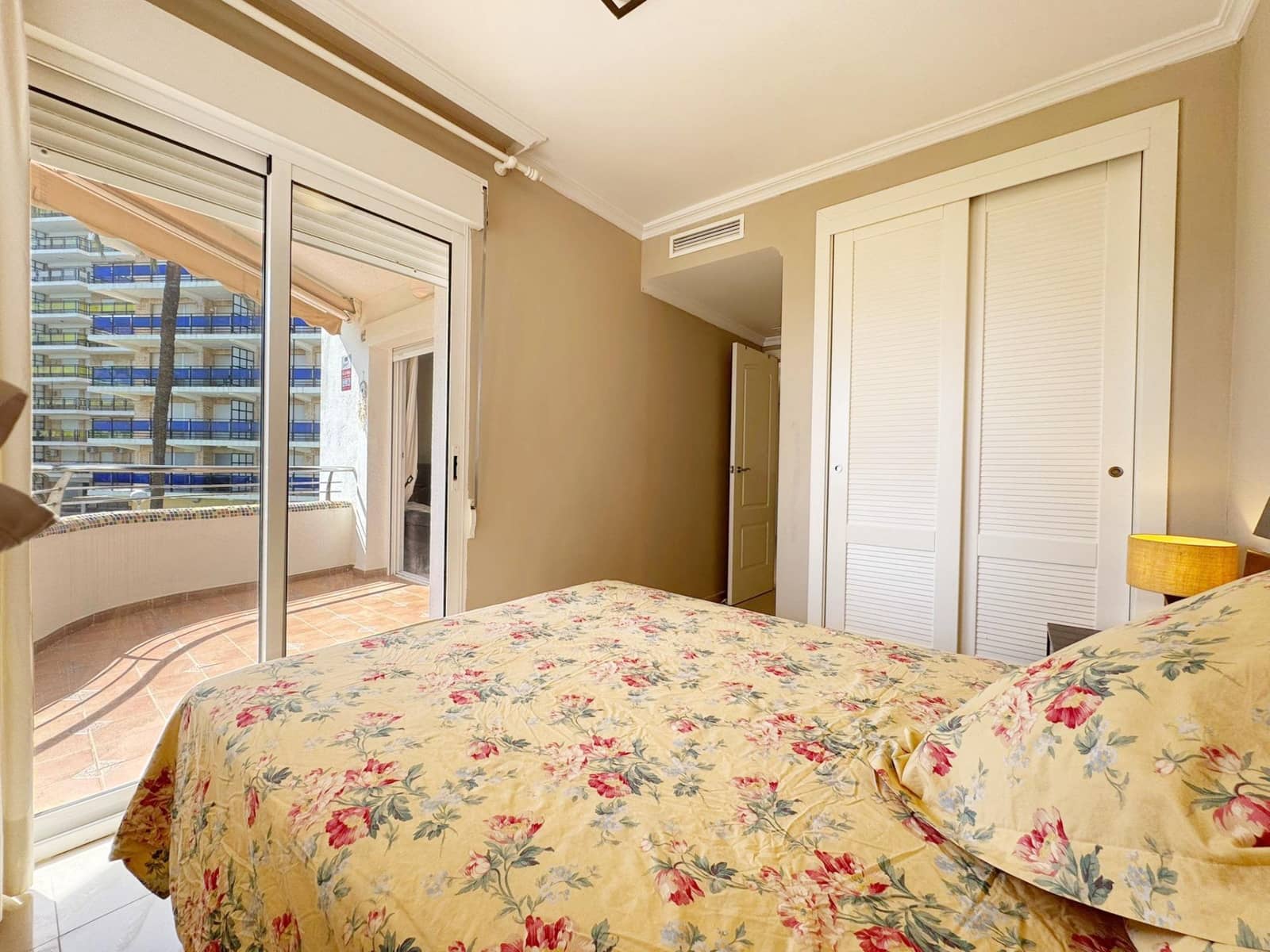 3 sypialnia Apartament na sprzedaż w Denia z basenem - 445 000 € (Ref: 9818027)
