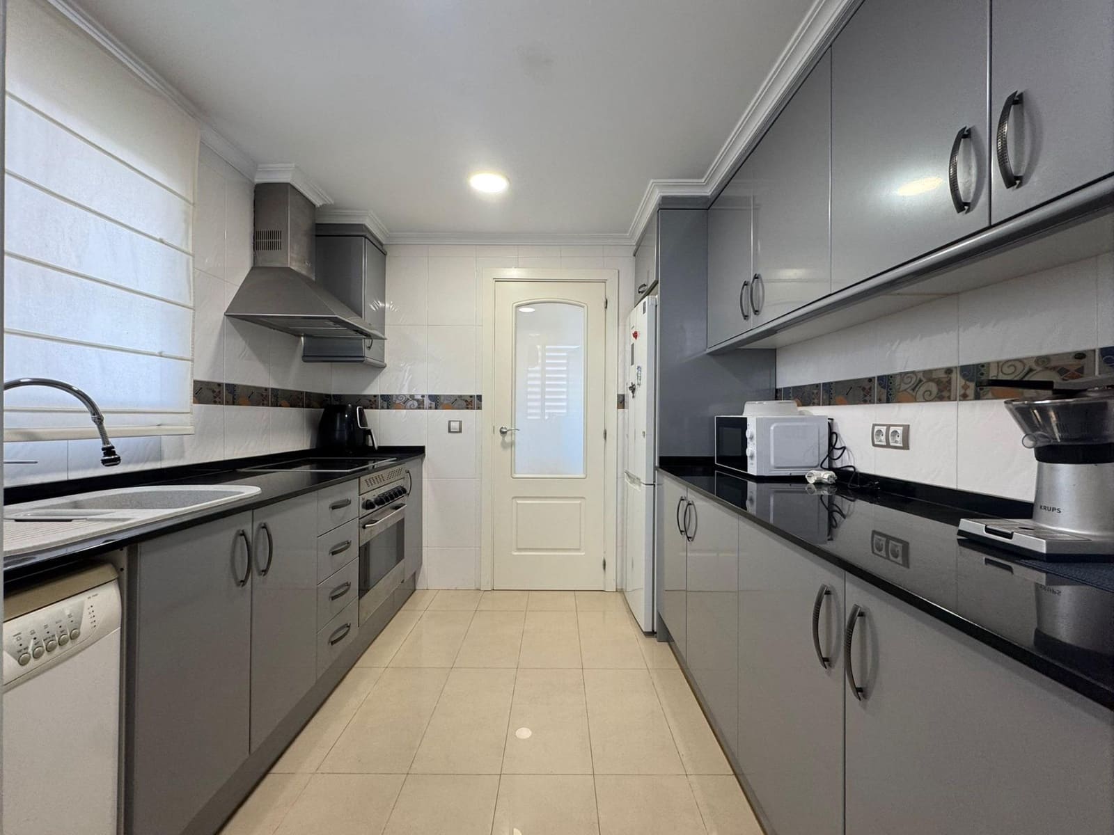 3 bedroom Apartment for sale in Denia with pool - € 445,000 (Ref: 9818027)