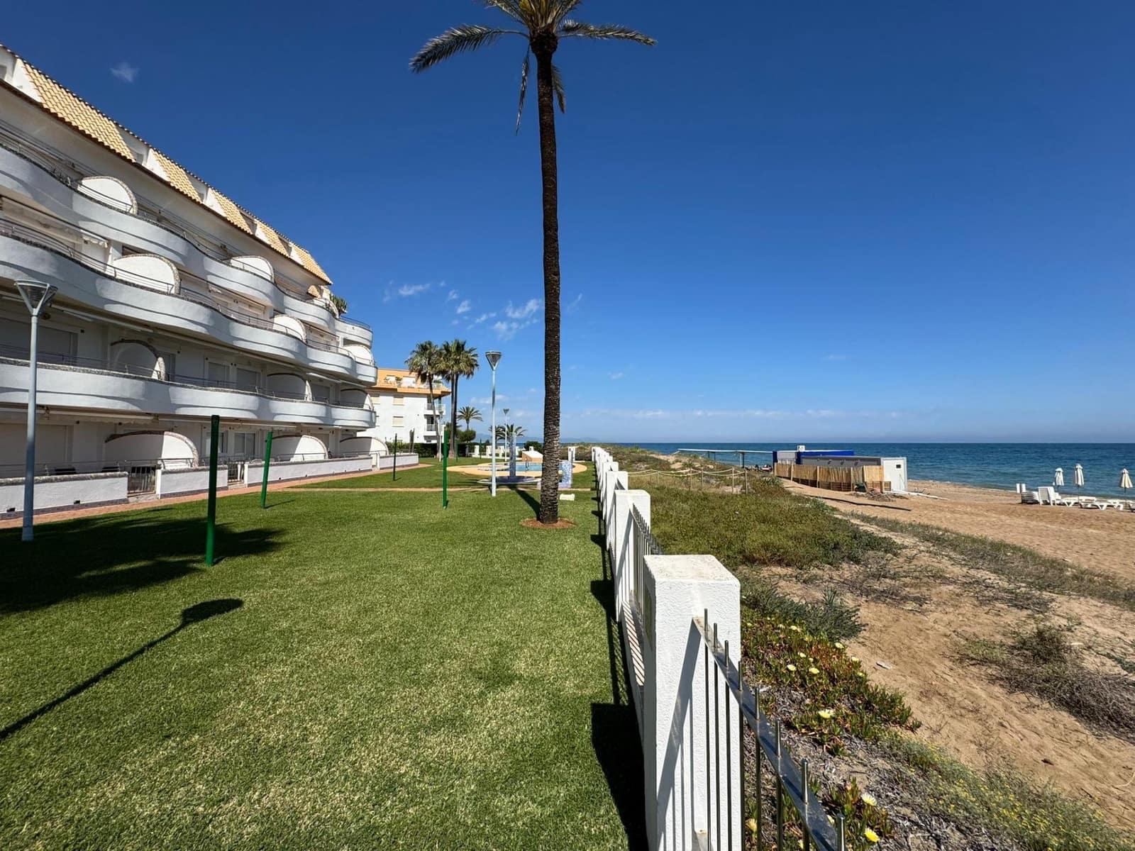 3 bedroom Apartment for sale in Denia with pool - € 445,000 (Ref: 9818027)