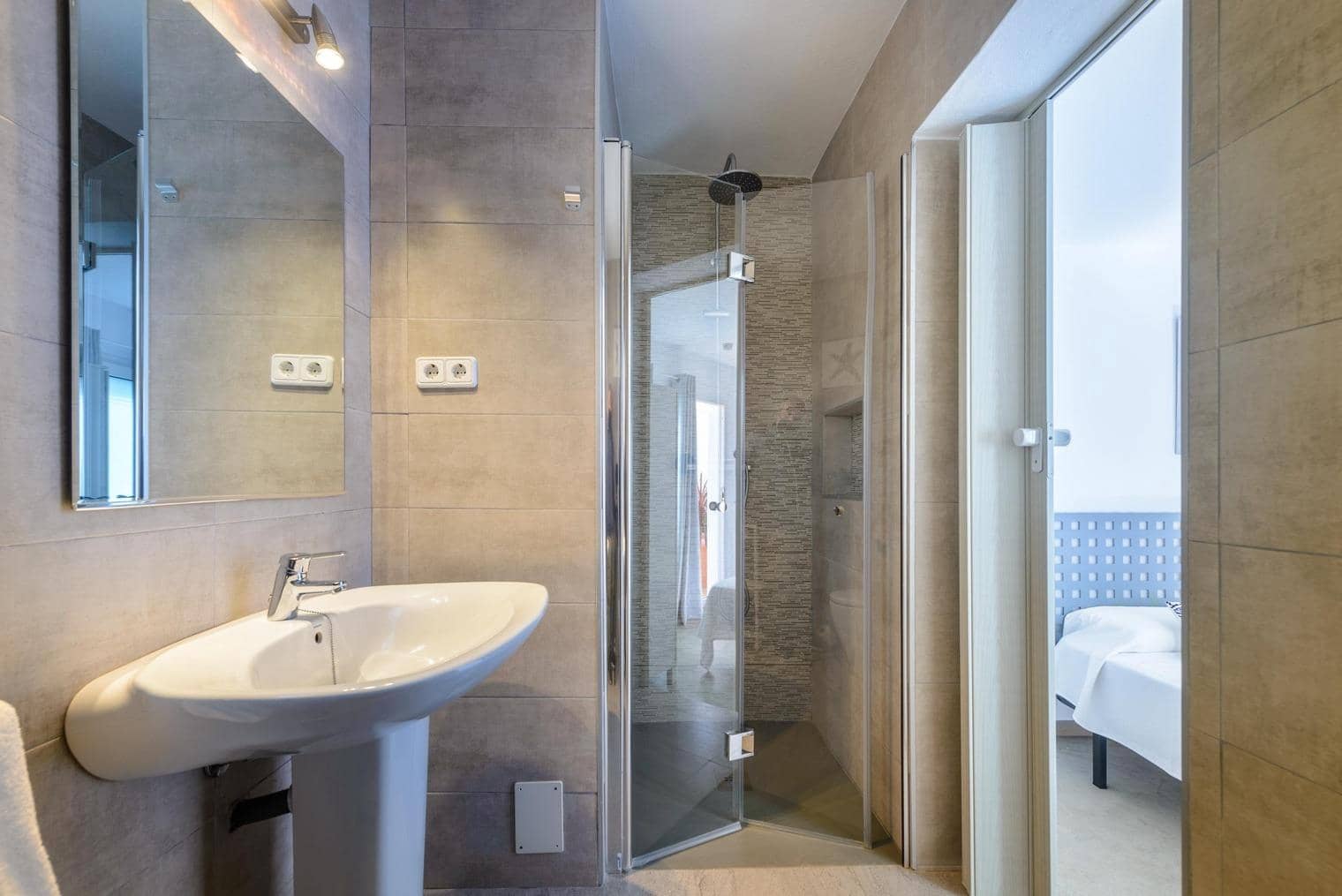 4 chambre Villa/Maison à vendre à Sant Jordi de Ses Salines avec piscine garage - 3 500 000 € (Ref: 9820340)
