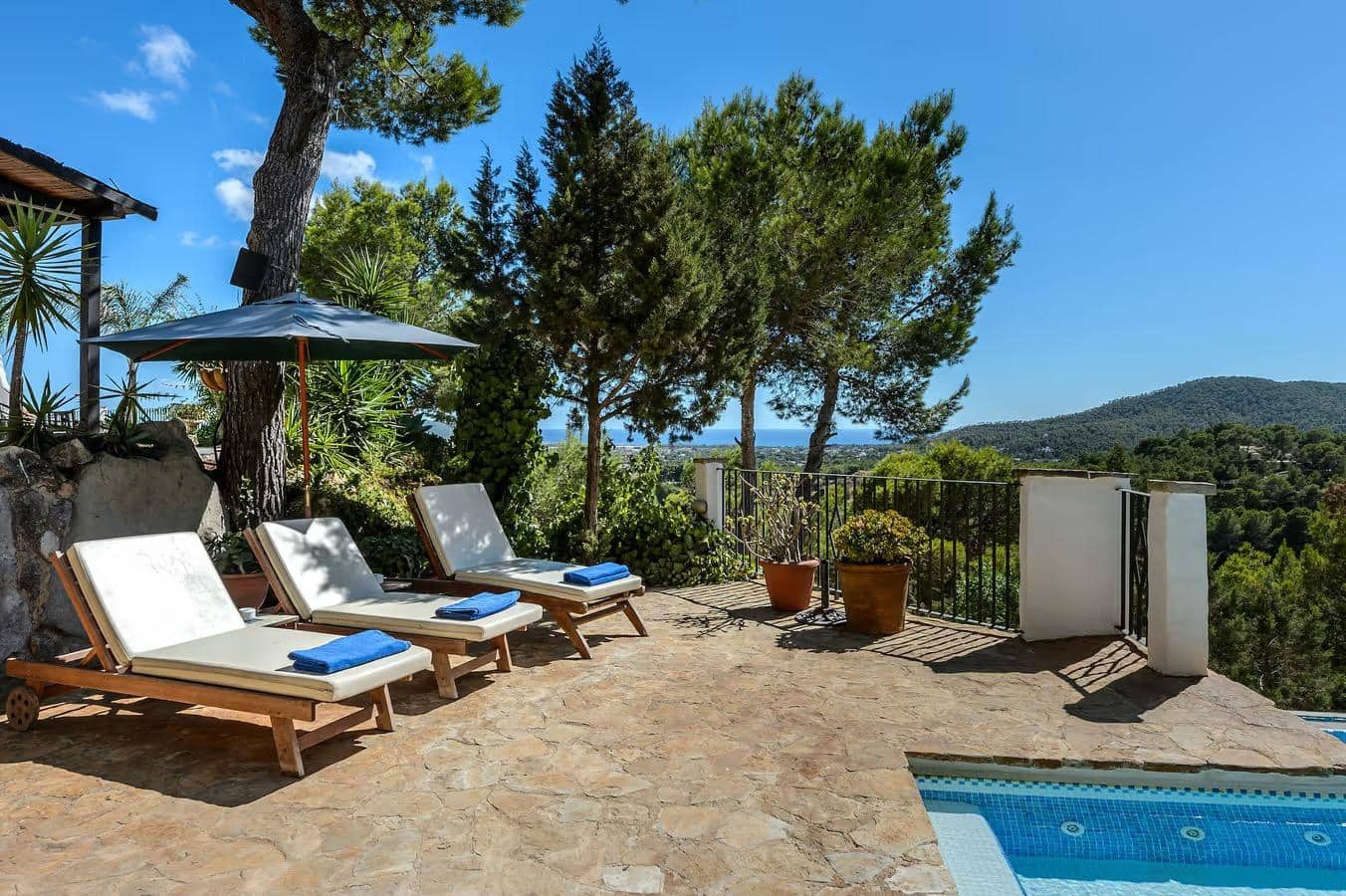 4 chambre Villa/Maison à vendre à Sant Jordi de Ses Salines avec piscine garage - 3 500 000 € (Ref: 9820340)