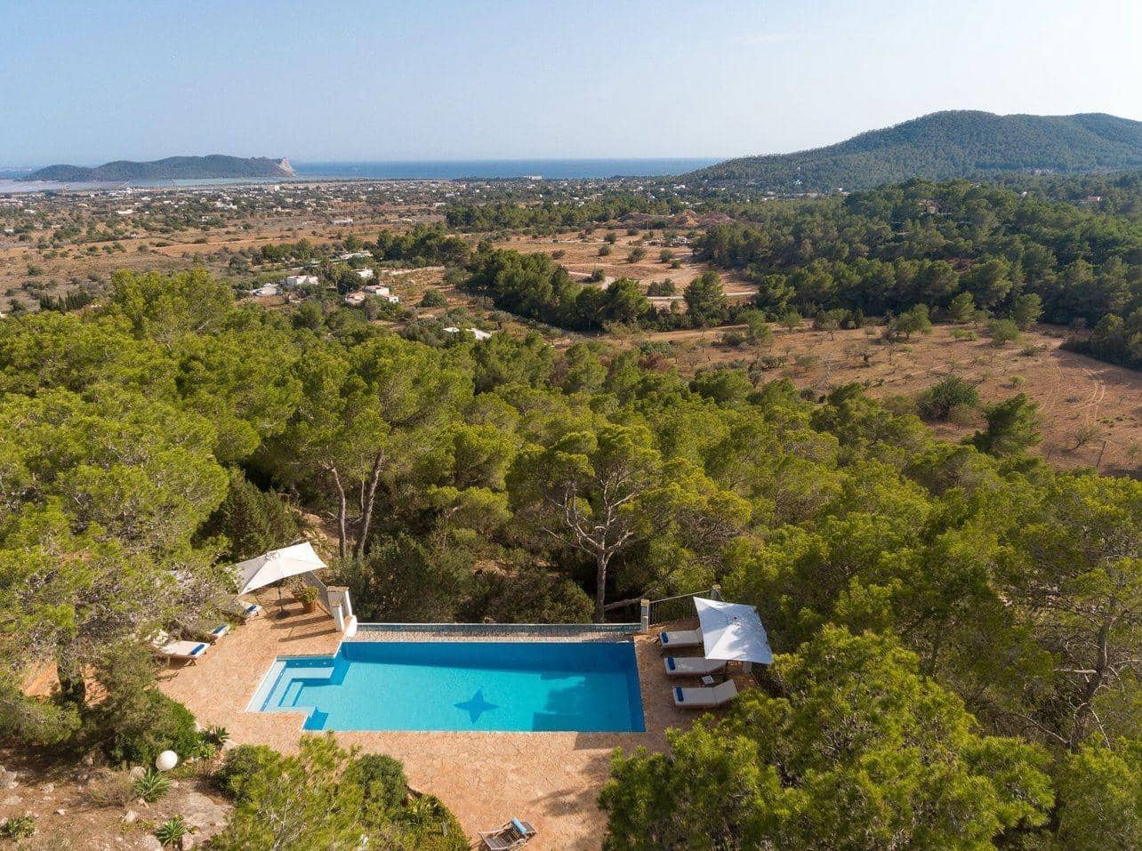 4 chambre Villa/Maison à vendre à Sant Jordi de Ses Salines avec piscine garage - 3 500 000 € (Ref: 9820340)
