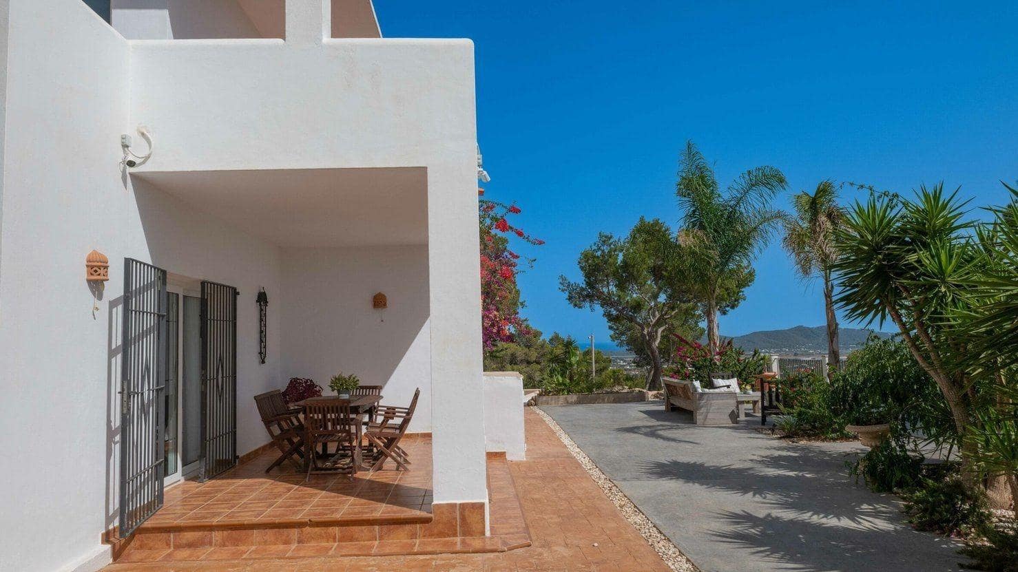 4 chambre Villa/Maison à vendre à Sant Jordi de Ses Salines avec piscine garage - 3 500 000 € (Ref: 9820340)