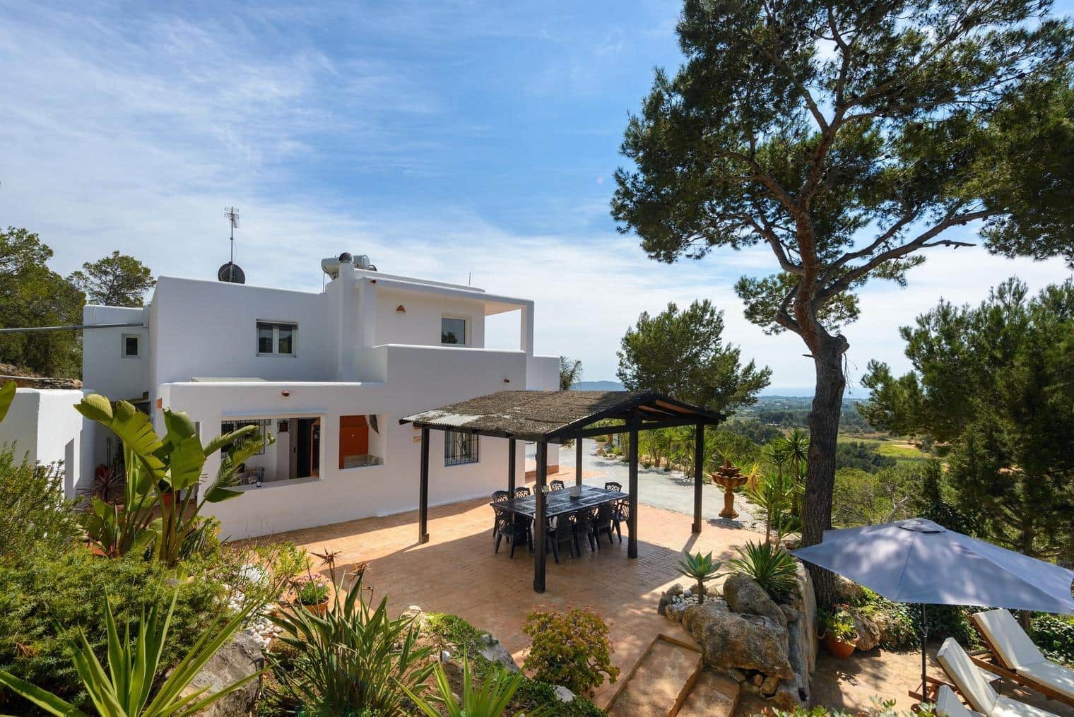 4 chambre Villa/Maison à vendre à Sant Jordi de Ses Salines avec piscine garage - 3 500 000 € (Ref: 9820340)
