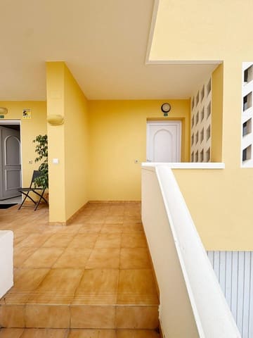 2 chambre Villa/Maison Mitoyenne à vendre à Les Bassetes - El Marjal, Dénia avec piscine - 325 000 € (Ref: 9831670)