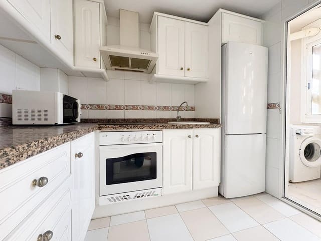 2 chambre Villa/Maison Mitoyenne à vendre à Les Bassetes - El Marjal, Dénia avec piscine - 325 000 € (Ref: 9831670)