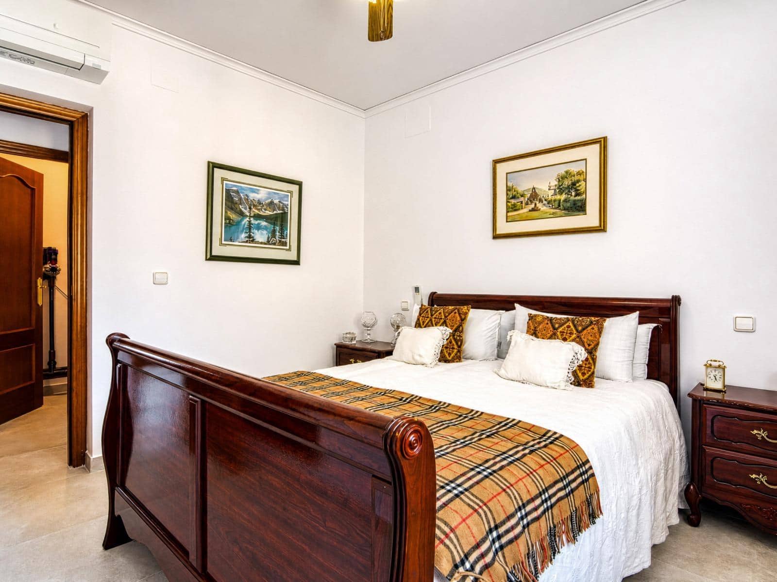 3 quarto Moradia para venda em La Sella com piscina garagem - 660 000 € (Ref: 9833827)