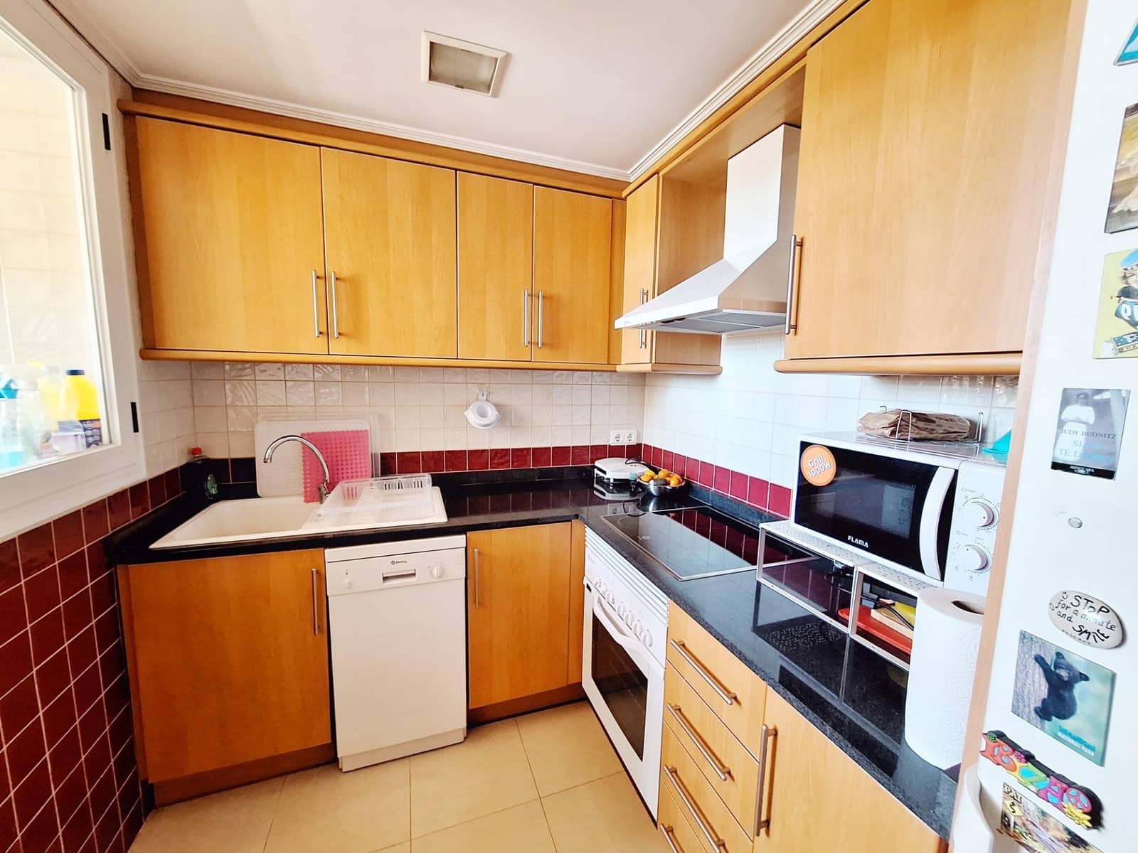 3 bedroom Apartment for rent in Denia with pool garage - € 950 (Ref: 9839458)
