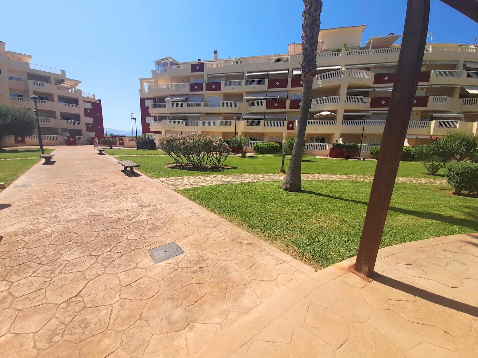 3 bedroom Apartment for rent in Denia with pool garage - € 950 (Ref: 9839458)