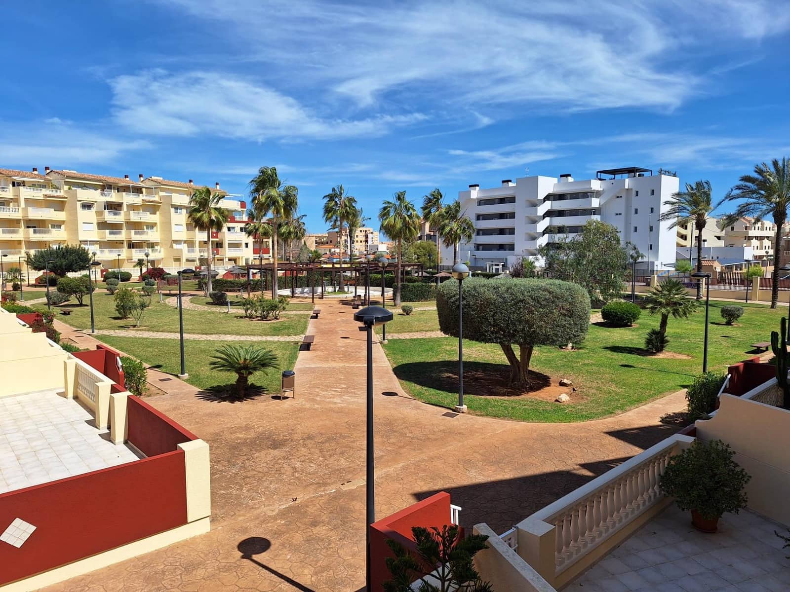 3 bedroom Apartment for rent in Denia with pool garage - € 950 (Ref: 9839458)
