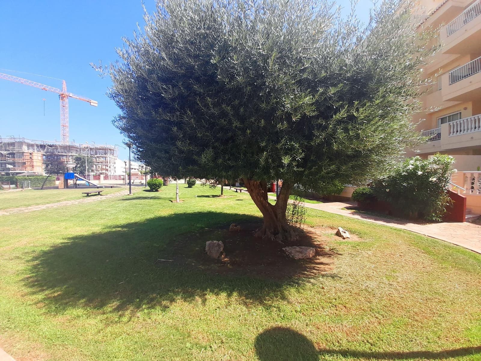 3 bedroom Apartment for rent in Denia with pool garage - € 950 (Ref: 9839458)