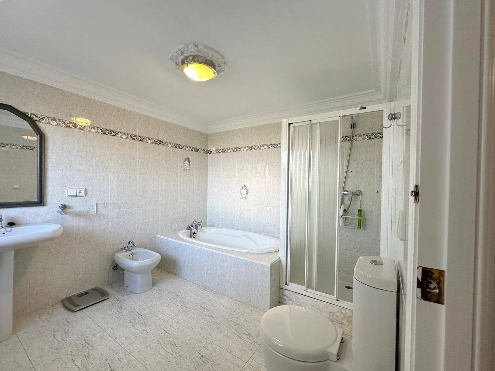 4 chambre Villa/Maison à vendre à Denia avec piscine garage - 890 000 € (Ref: 9857653)