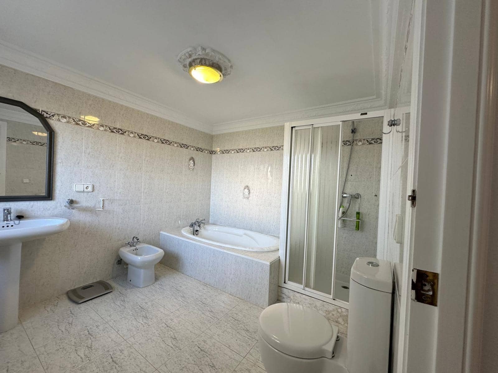 4 chambre Villa/Maison à vendre à Denia avec piscine garage - 890 000 € (Ref: 9857653)