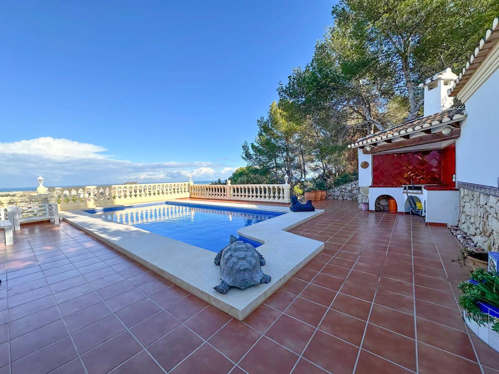 4 chambre Villa/Maison à vendre à Denia avec piscine garage - 890 000 € (Ref: 9857653)