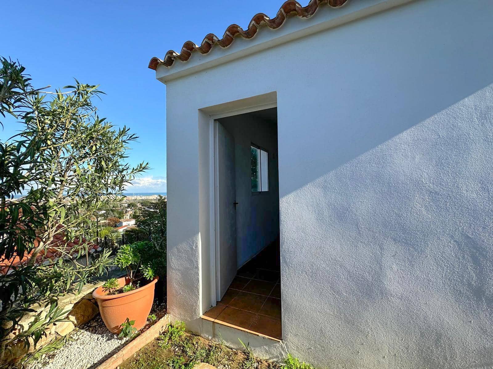 4 chambre Villa/Maison à vendre à Denia avec piscine garage - 890 000 € (Ref: 9857653)