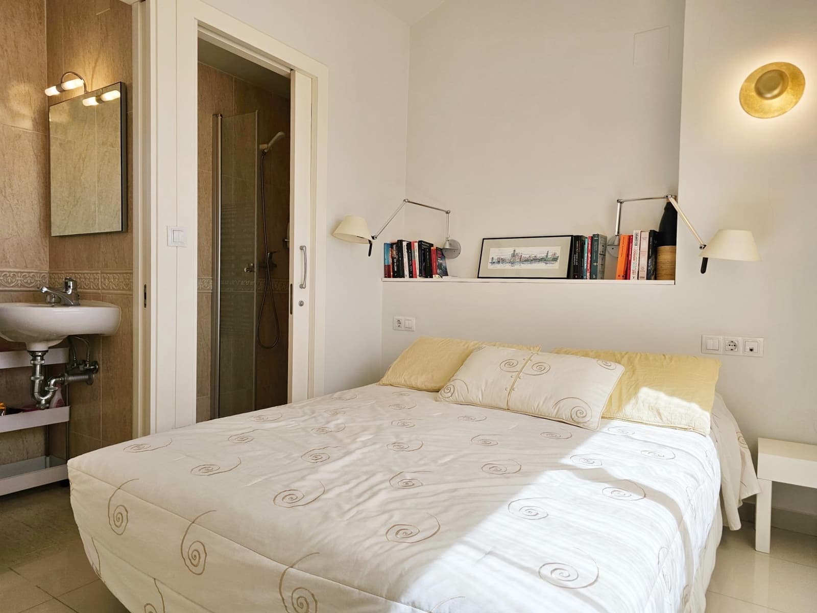 3 bedroom Penthouse for rent in Denia with pool garage - € 1,000 (Ref: 9868718)