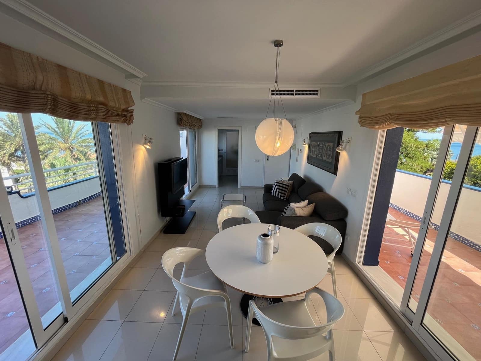 3 bedroom Penthouse for rent in Denia with pool garage - € 1,000 (Ref: 9868718)